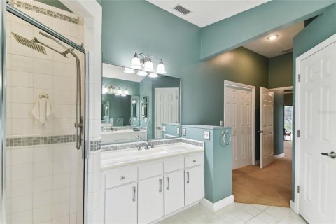 Casa en venta en Palm Harbor, Florida, 5 dormitorios, 234.86 m2 № 1670147 - foto 23