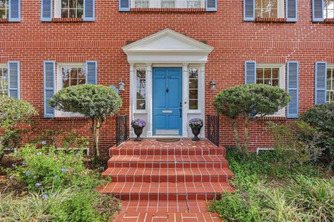 Casa en venta en Gainesville, Florida, 3 dormitorios, 225.94 m2 № 2212780 - foto 2