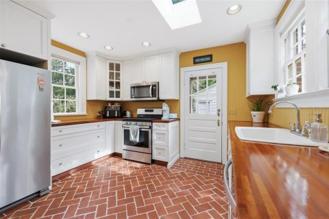 Casa en venta en Gainesville, Florida, 3 dormitorios, 225.94 m2 № 2212780 - foto 10