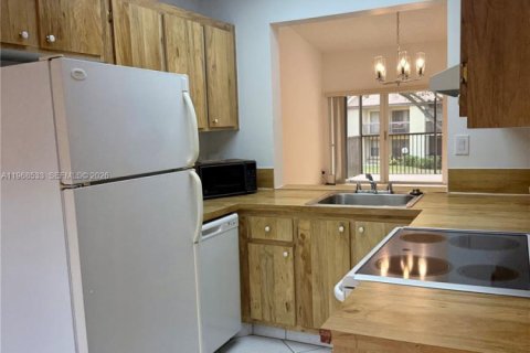 Condominio en alquiler en Deerfield Beach, Florida, 2 dormitorios, 106.84 m2 № 2031688 - foto 8