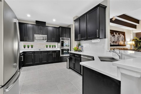 Купить виллу или дом в Орландо, Флорида 12 комнат, 328.13м2, № 2151084 - фото 12