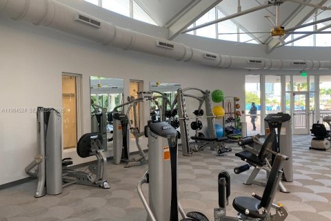 Condominio en venta en Hallandale Beach, Florida, 2 dormitorios, 146.79 m2 № 2045542 - foto 25