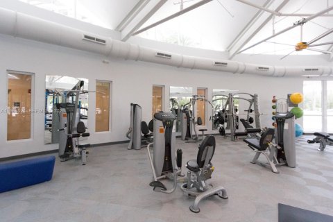 Condominio en venta en Hallandale Beach, Florida, 2 dormitorios, 146.79 m2 № 2045542 - foto 28