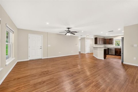 Casa en venta en Ocala, Florida, 3 dormitorios, 171.59 m2 № 2385892 - foto 10
