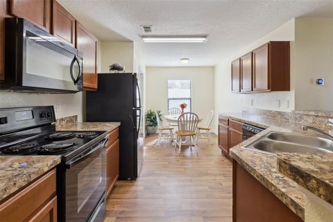 Villa ou maison à vendre à Groveland, Floride: 4 chambres, 142.51 m2 № 2398440 - photo 6
