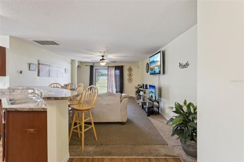 Villa ou maison à vendre à Groveland, Floride: 4 chambres, 142.51 m2 № 2398440 - photo 11