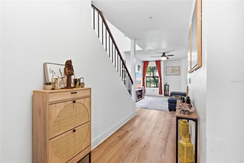 Adosado en venta en Altamonte Springs, Florida, 2 dormitorios, 142.23 m2 № 2149716 - foto 7