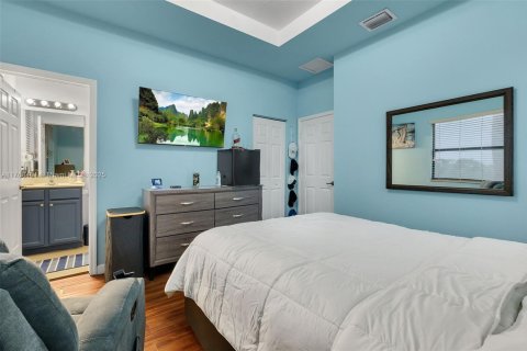 Townhouse in Homestead, Florida 3 bedrooms, 130.25 sq.m. № 1941308 - photo 23