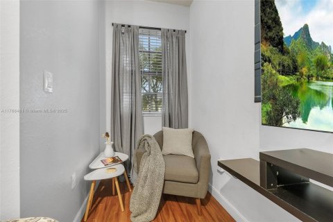 Townhouse in Homestead, Florida 3 bedrooms, 130.25 sq.m. № 1941308 - photo 27