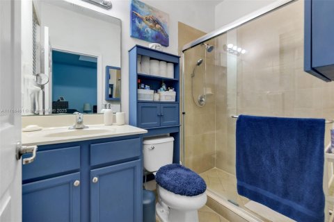 Townhouse in Homestead, Florida 3 bedrooms, 130.25 sq.m. № 1941308 - photo 24