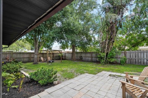 Casa en venta en Sarasota, Florida, 2 dormitorios, 84.73 m2 № 1851902 - foto 26