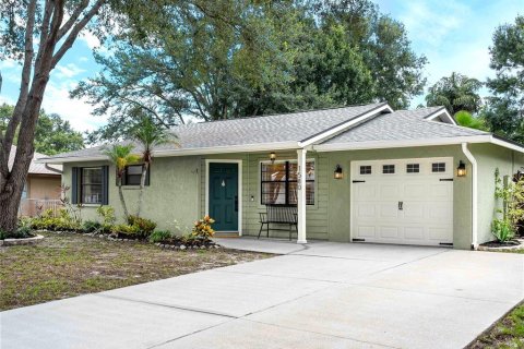 Casa en venta en Sarasota, Florida, 2 dormitorios, 84.73 m2 № 1851902 - foto 1