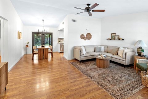 Casa en venta en Sarasota, Florida, 2 dormitorios, 84.73 m2 № 1851902 - foto 2