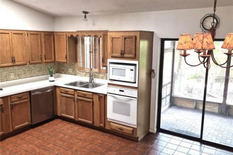 Villa ou maison à vendre à Seminole, Floride: 3 chambres, 179.12 m2 № 2355853 - photo 9