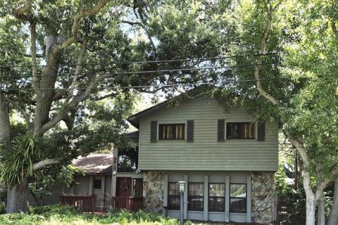 Casa en Seminole, Florida 3 dormitorios, 179.12 m2 № 2355853
