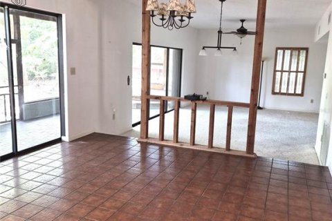 Villa ou maison à vendre à Seminole, Floride: 3 chambres, 179.12 m2 № 2355853 - photo 10