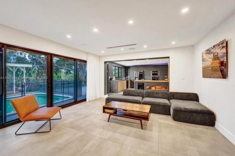 Villa ou maison à vendre à Dania Beach, Floride: 5 chambres, 206.89 m2 № 1979984 - photo 4