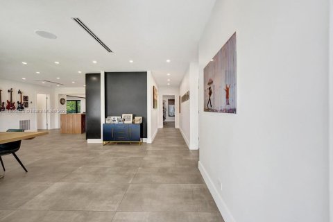 Villa ou maison à vendre à Dania Beach, Floride: 5 chambres, 206.89 m2 № 1979984 - photo 22