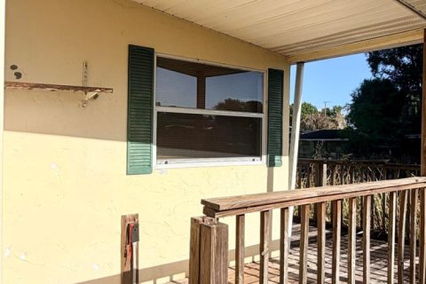 House in Okeechobee, Florida 1 bedroom, 68 sq.m. № 2146660 - photo 12