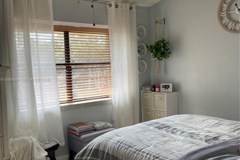 Townhouse in Coconut Creek, Florida 2 bedrooms, 123.75 sq.m. № 2030431 - photo 22