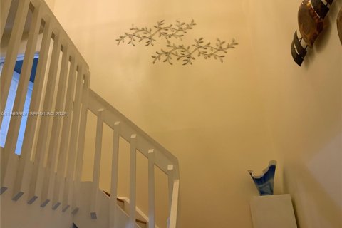 Townhouse in Coconut Creek, Florida 2 bedrooms, 123.75 sq.m. № 2030431 - photo 16