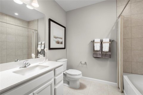 House in Wimauma, Florida 3 bedrooms, 168.62 sq.m. № 1835107 - photo 12