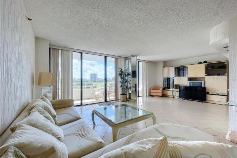Copropriété à vendre à Miami, Floride: 3 chambres, 141.3 m2 № 2298923 - photo 21