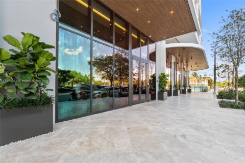 Condo in Miami Beach, Florida, 1 bedroom  № 1692622 - photo 3
