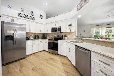 House in Ocala, Florida 3 bedrooms, 170.1 sq.m. № 1899274 - photo 8