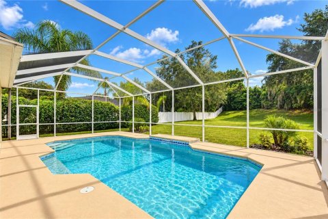 Villa ou maison à vendre à Valrico, Floride: 4 chambres, 267.56 m2 № 2408874 - photo 5