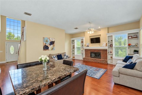 Villa ou maison à vendre à Valrico, Floride: 4 chambres, 267.56 m2 № 2408874 - photo 12