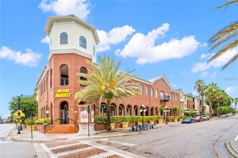 Condo in Tampa, Florida, 2 bedrooms № 2403693