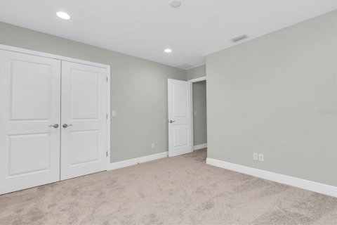 Casa en venta en Odessa, Florida, 5 dormitorios, 329.34 m2 № 1725563 - foto 28