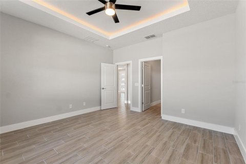 House in Kissimmee, Florida 4 bedrooms, 155.15 sq.m. № 2115457 - photo 20