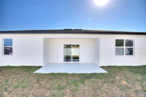 House in Kissimmee, Florida 4 bedrooms, 155.15 sq.m. № 2115457 - photo 25