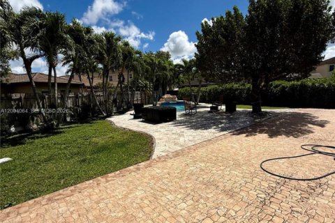 Купить виллу или дом в Майами, Флорида 5 спален, 276.94м2, № 2068272 - фото 8