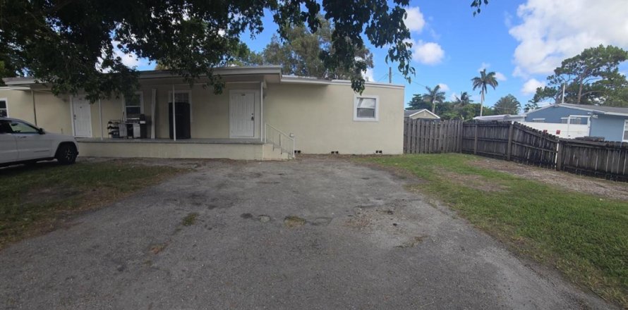 Appartement à West Palm Beach, Floride 3 pièces, 222.97 m2 № 2269258