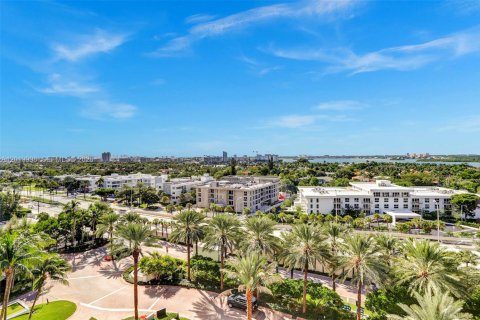Copropriété à vendre à Bal Harbour, Floride: 1 chambre, 83.24 m2 № 2084026 - photo 13