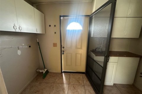 Купить таунхаус в Уэст-Палм-Бич, Флорида 2 спальни, 102.19м2, № 2009142 - фото 10