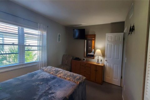 Снять в аренду кондоминиум в Сент-Пит-Бич, Флорида 1 комната, 57.13м2, № 1531873 - фото 13