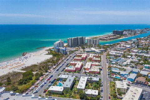 Снять в аренду кондоминиум в Сент-Пит-Бич, Флорида 1 комната, 57.13м2, № 1531873 - фото 25