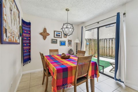 Condo in Clearwater, Florida, 2 bedrooms  № 1809982 - photo 25