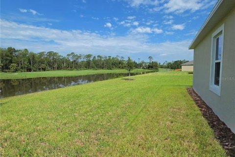 Villa ou maison à vendre à Daytona Beach, Floride: 5 chambres, 192.96 m2 № 2237041 - photo 4