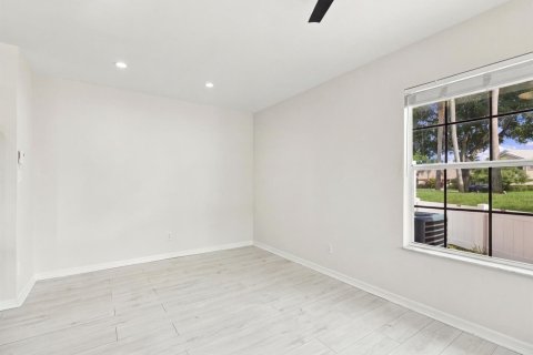 Villa ou maison à vendre à Boca Raton, Floride: 3 chambres, 168.34 m2 № 2383032 - photo 17