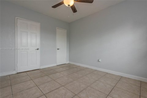 Copropriété à louer à Miami, Floride: 1 chambre, 53.88 m2 № 2055615 - photo 14