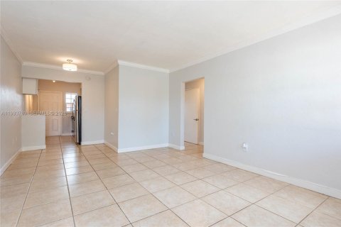 Copropriété à louer à Miami, Floride: 1 chambre, 53.88 m2 № 2055615 - photo 2