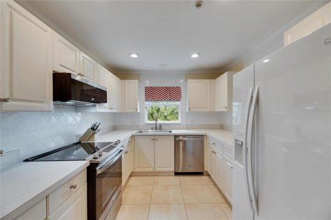 Copropriété à vendre à Sarasota, Floride: 2 chambres, 123.93 m2 № 1597359 - photo 25