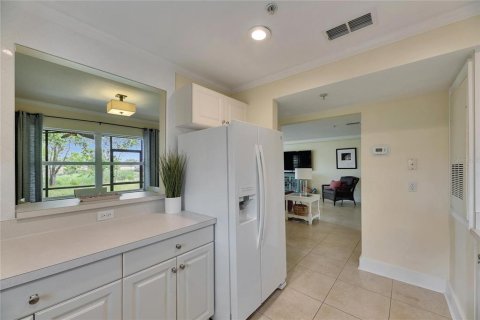 Copropriété à vendre à Sarasota, Floride: 2 chambres, 123.93 m2 № 1597359 - photo 30