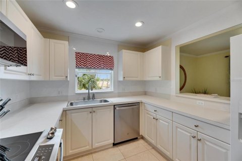 Copropriété à vendre à Sarasota, Floride: 2 chambres, 123.93 m2 № 1597359 - photo 26