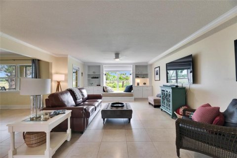 Copropriété à vendre à Sarasota, Floride: 2 chambres, 123.93 m2 № 1597359 - photo 5